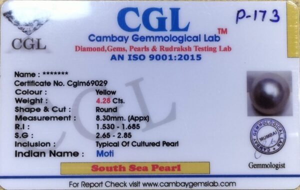 4.28 Carat Natural South Sea Pearl - Image 2